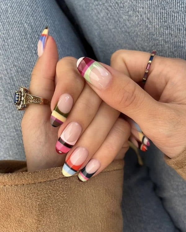 Colour Block, almond medium nails
