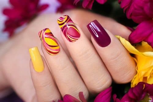 Marigold Swirl, square long nails
