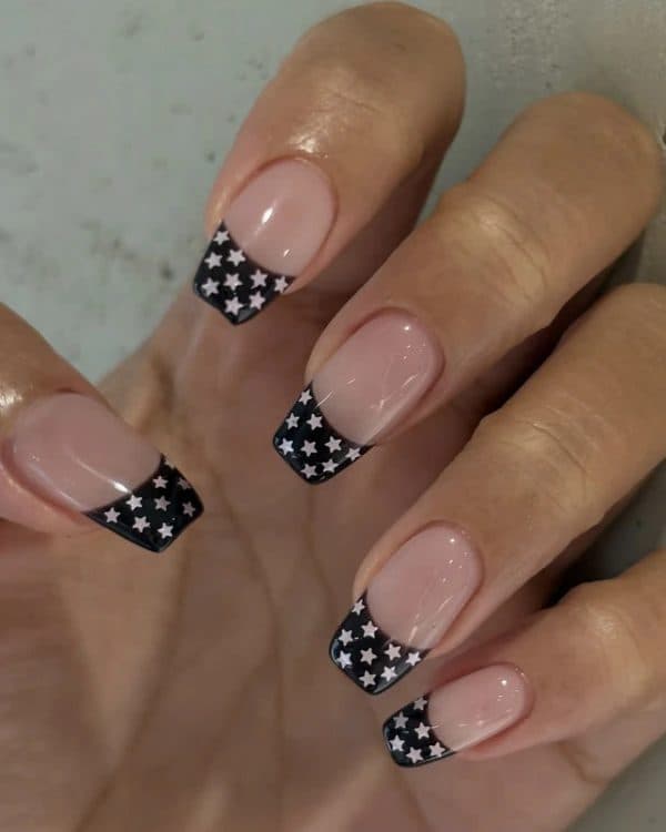 Star French, square medium nails